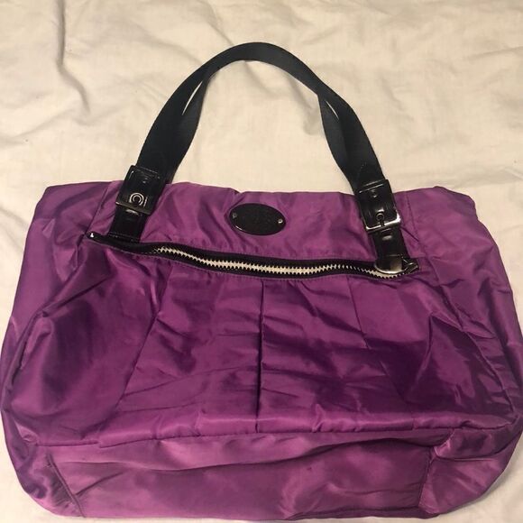 Kenneth Cole Reaction Tote Bag - Picture 4 of 11